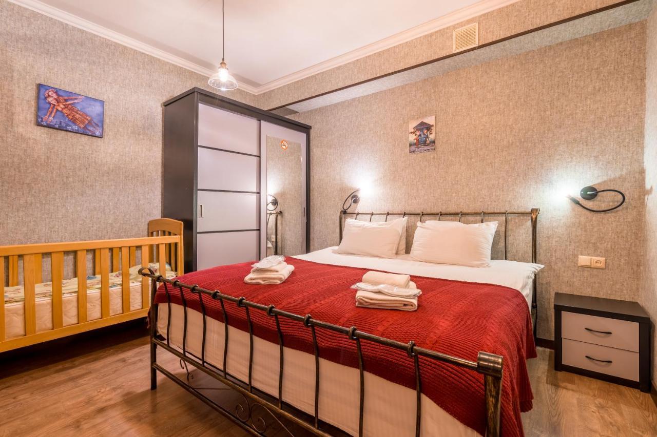 Hotel At Gomi 19 Tbiliszi Kültér fotó